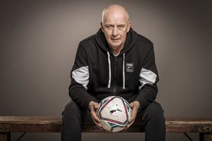 Mario Basler - Basler ballert - Best of