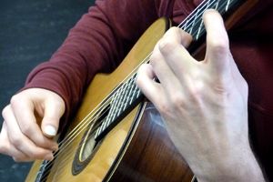 Podium Gitarre