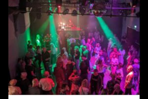 Schwanen Disco mit dem legendären DJ Andy