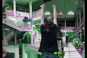 SCHIMMER DES UNSICHTBAREN