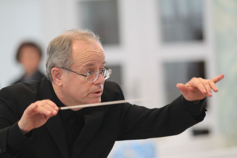 Kirchenmusikdirektor Marius Popp