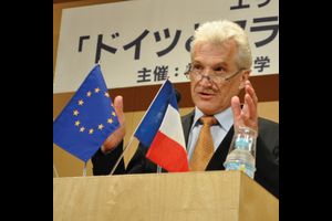 Diplomatie: Wie geht das und was kann sie? - Gespräch