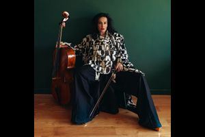 Nesrine Solo