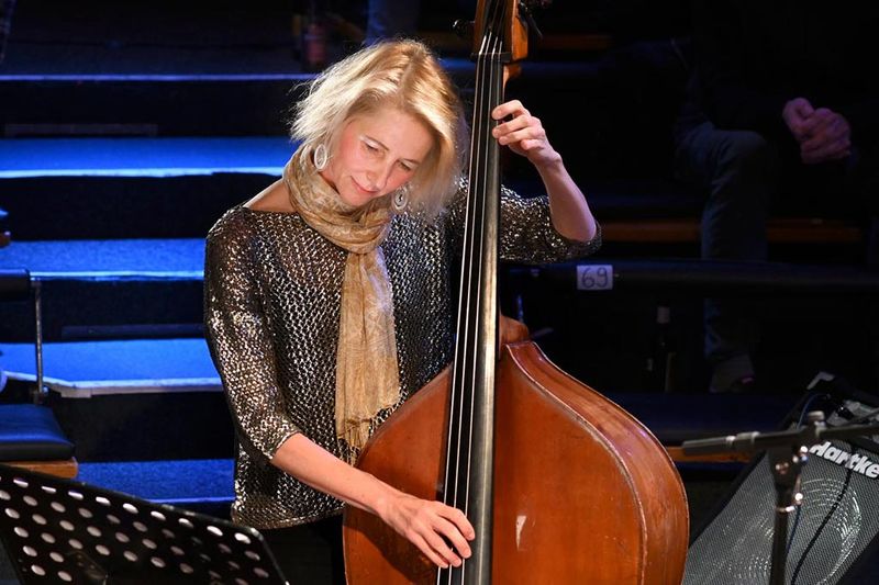 Multiphonics 8 & Gina Schwarz