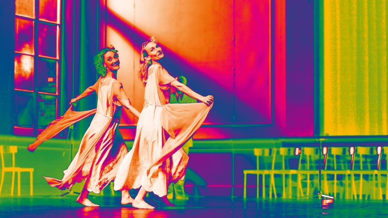 Pina Bauschs »Kontakthof« © Oliver Look