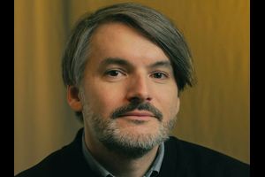 Saša Stanišić: „Mein Unglück beginnt damit, dass der Stromkreis als Rechteck abgebildet wird“