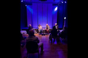 Dialogbühne Extra: Musik bewegt!