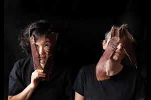 Schaubude Berlin zeigt: "unsichtbar (AT verwurzelt)" (4+)