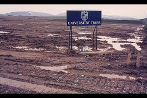 Ein besonderer Ort. 50 Jahre Universität Trier in Schlaglichtern