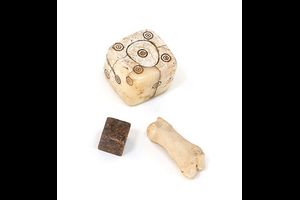 Mit Würfel, Nüssen und Astragalen – Römische Spiele