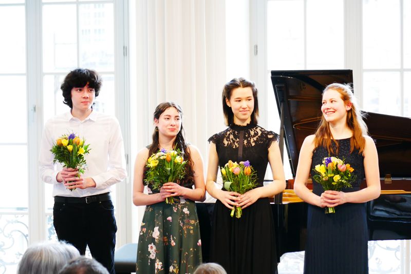 Andrian Boelcke, Valeria Gonzalez Gerwig, Dorothea Hanebuth und Pauline Heinrich