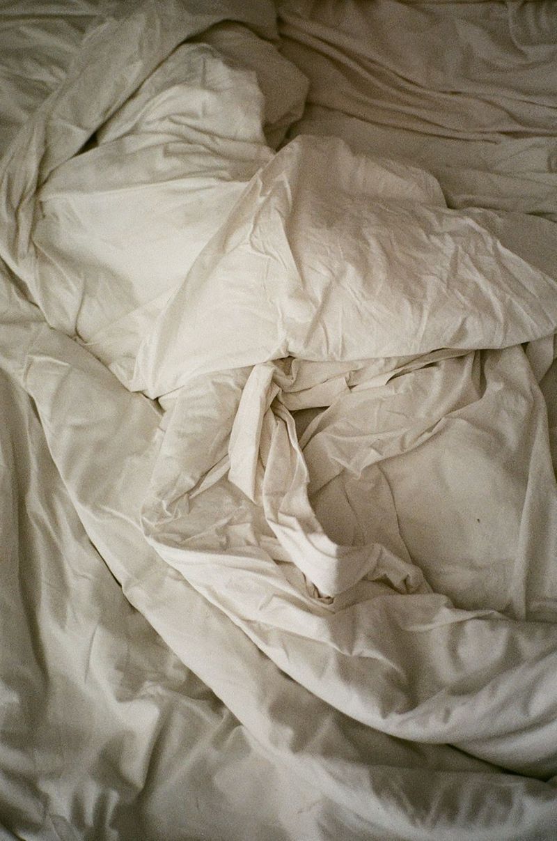 © Göran Gnaudschun, Bett, Lissabon 2018