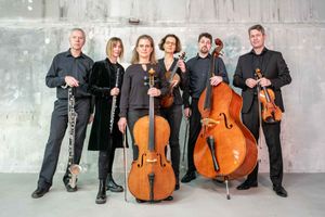 CRIPPLED SYMMETRIES – Berlin Prologue | Patterns in Contemporary Music