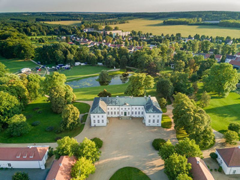 Stiftung Schloss Neuhardenberg, Fotokraftwerk